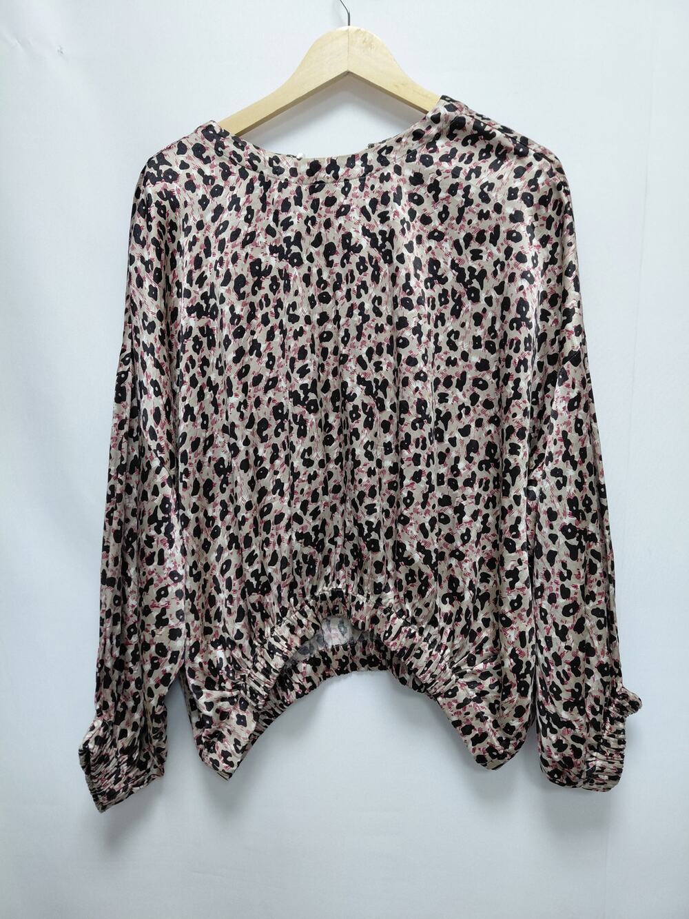 Zara Leopard Print Long Sleeve Blouse Animal Print Women See Measurements